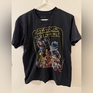 Men’s Sesame Street Star Wars Black Graphic Tee Mens Size Medium